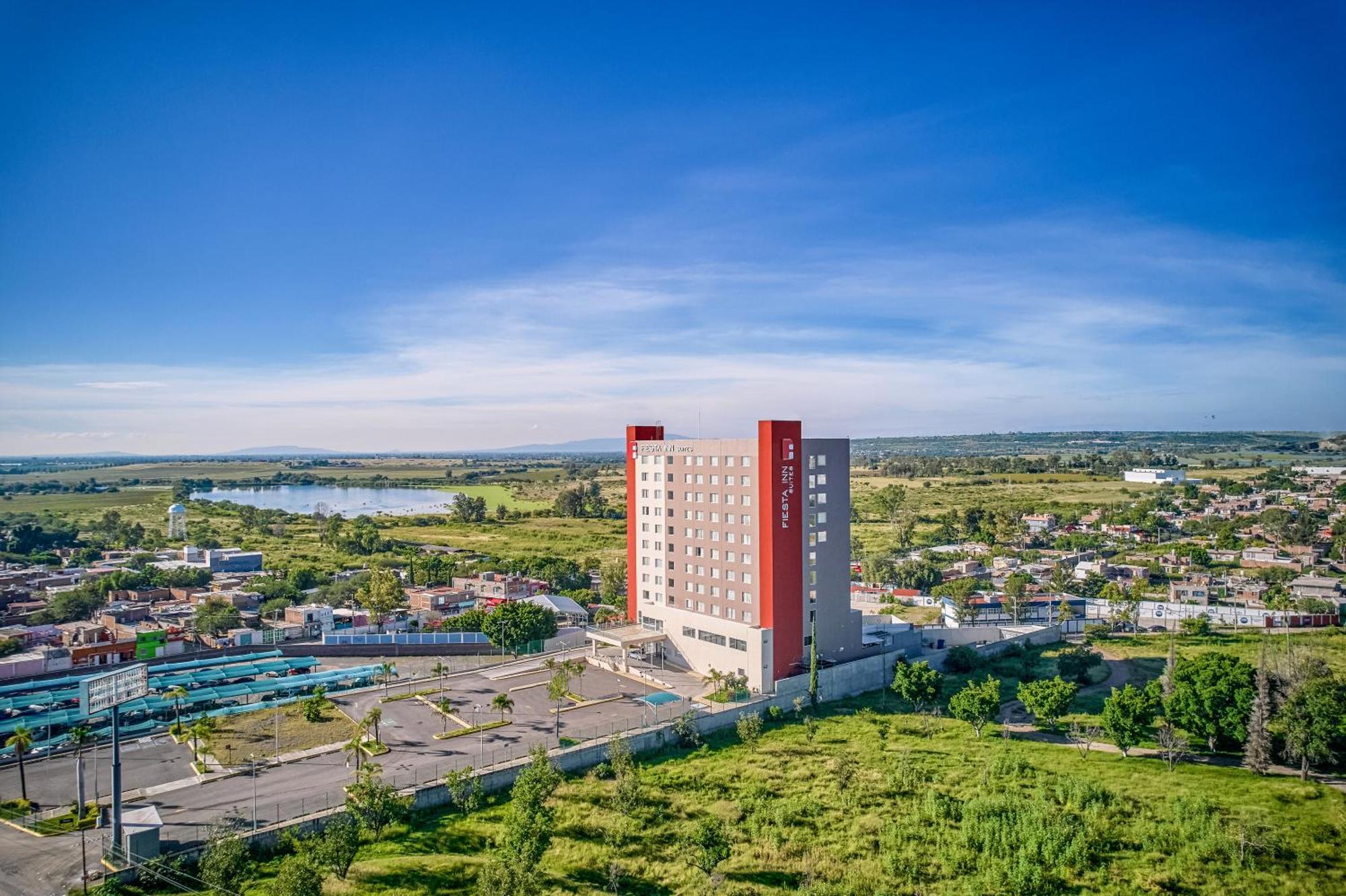 Homewood Suites By Hilton Silao Airport Exterior foto