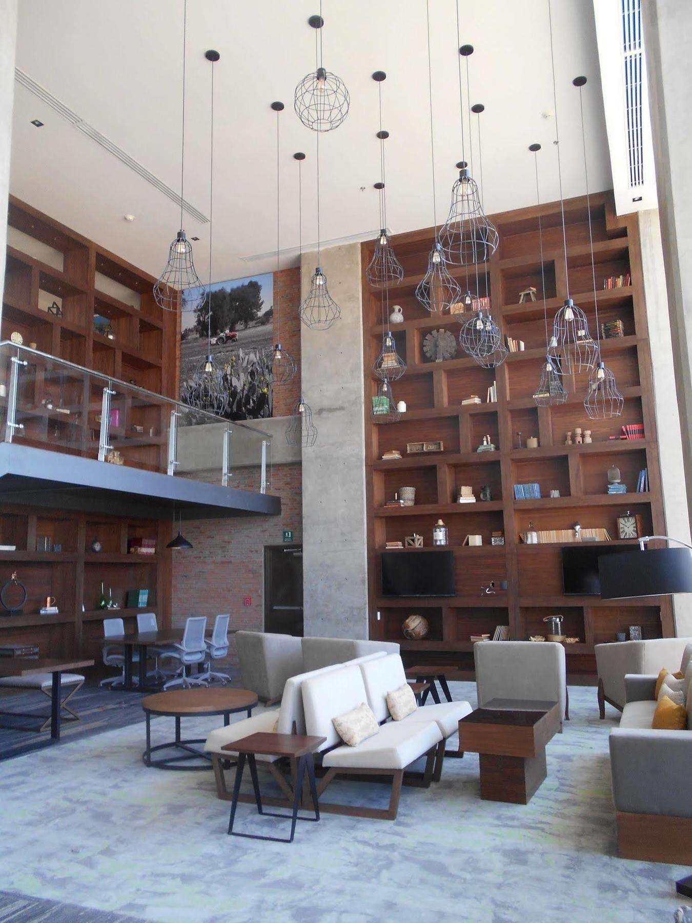Homewood Suites By Hilton Silao Airport Exterior foto